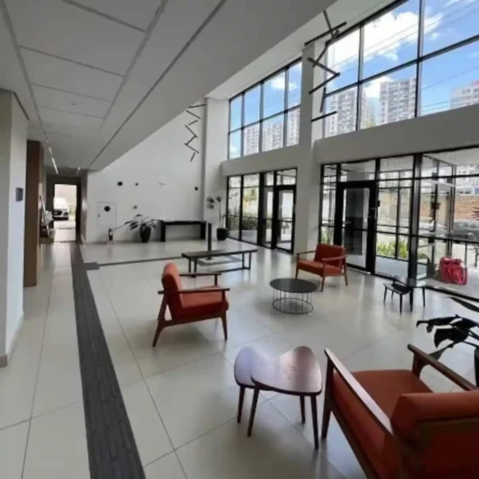 Studio Novo Completo - Lazer de Clube - 500m CPTM Apartment in Osasco