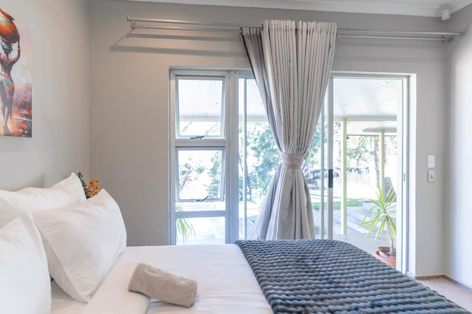 Living in moment - Ensuite bedroom Vacation rental in Windhoek