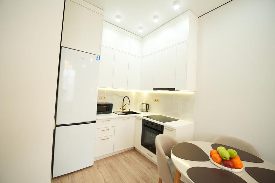 microwave, oven, kitchen