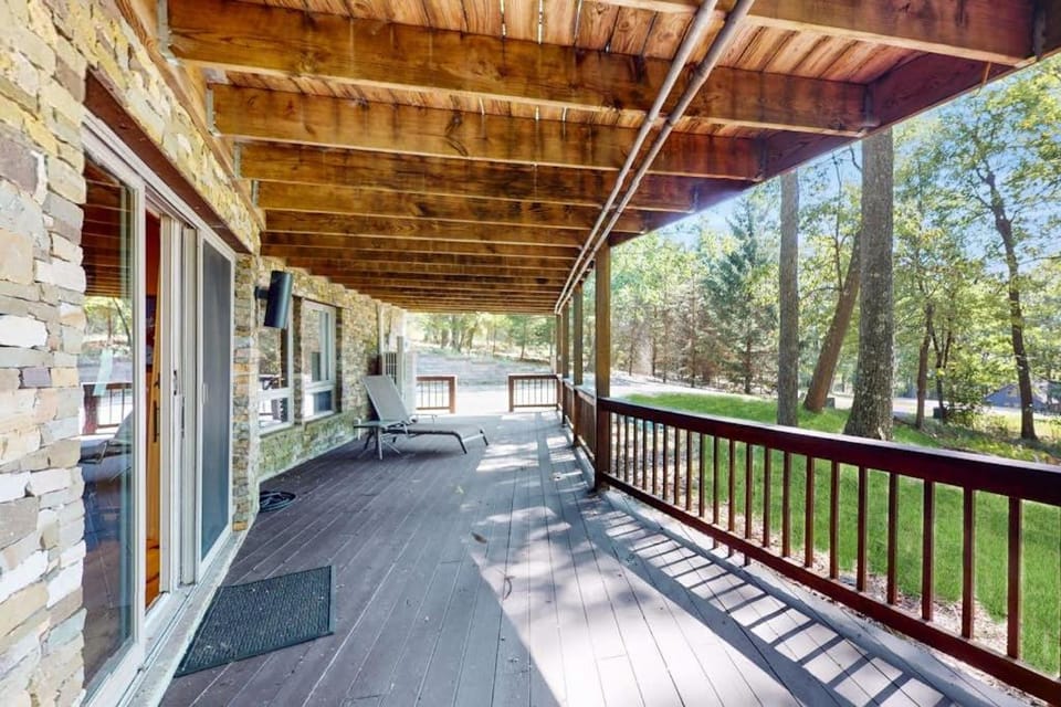 Mirabella Eclano Chalet in Deep Creek Lake