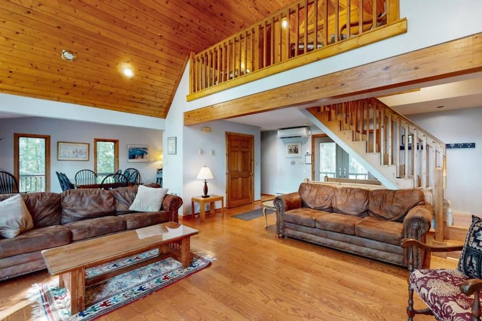 Mirabella Eclano Chalet in Deep Creek Lake