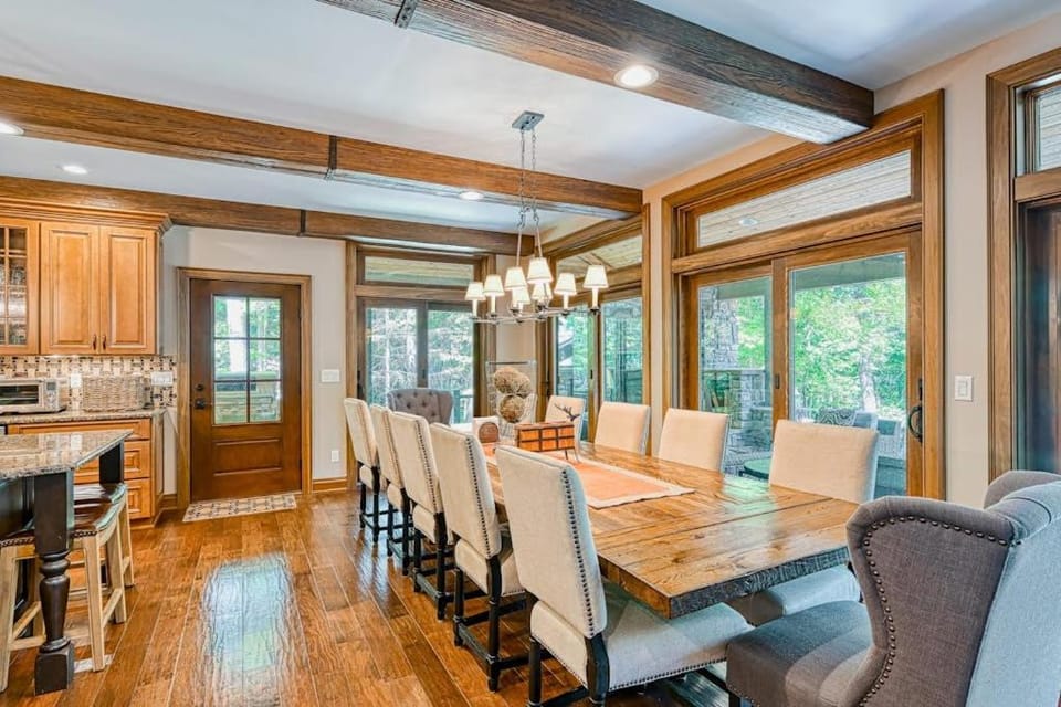 Luxury Lake House in Deep Creek Lake