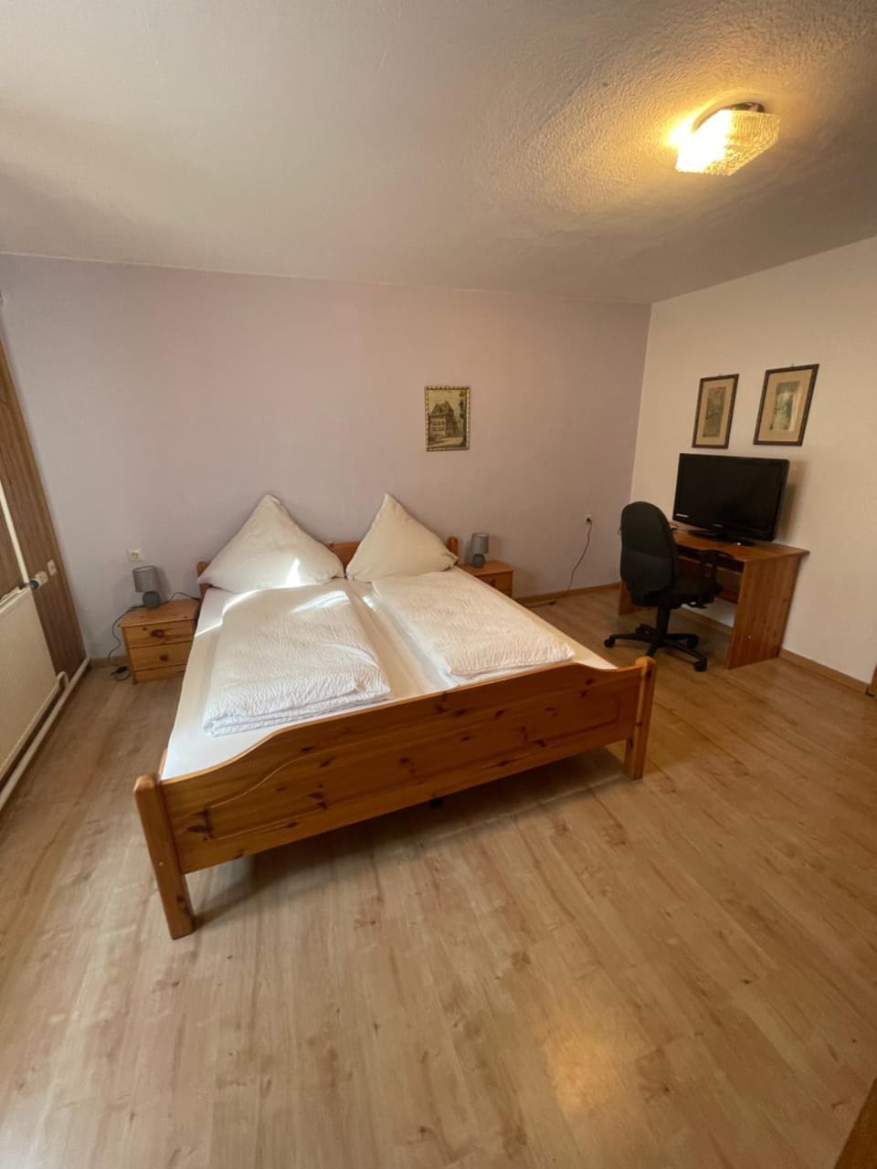 Gasthof Zum Weissenlamm Bed and Breakfast in Thuringia, Germany