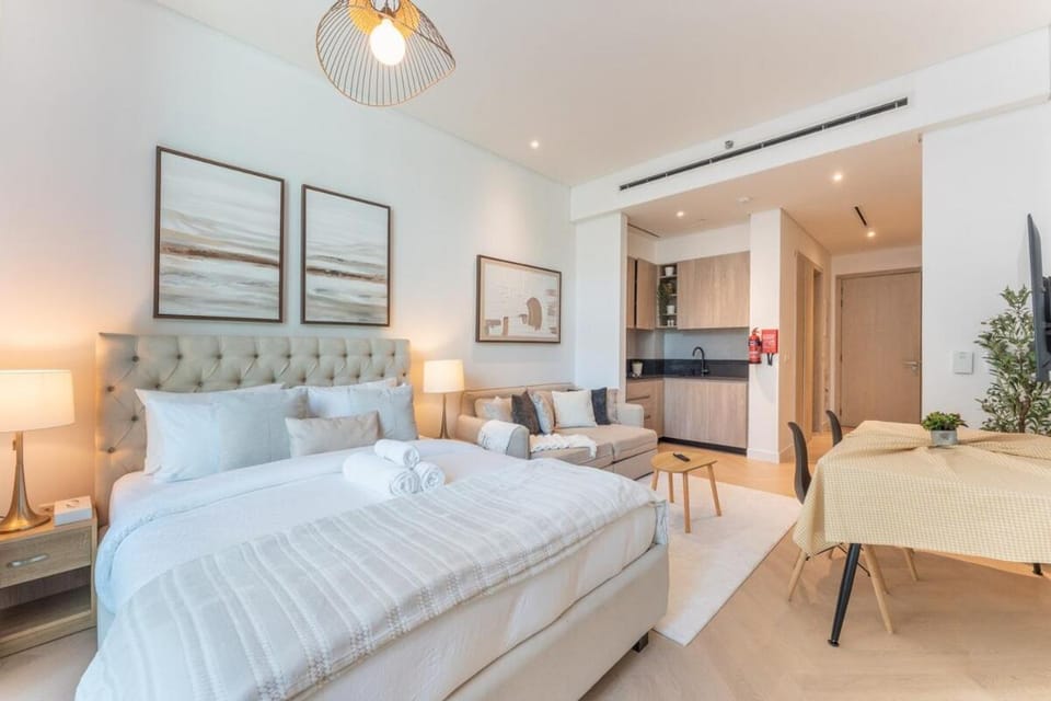 Stylish JVC Studio Apartment in Dubai