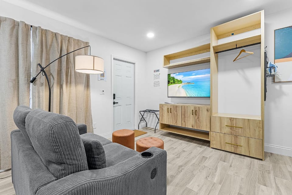 TV and multimedia, wardrobe
