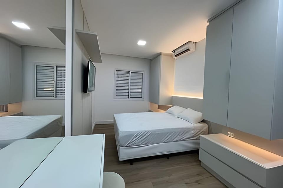 Condominio a 5 minutos dos restaurantes e do Ubatuba Mall. Apartment in Ubatuba