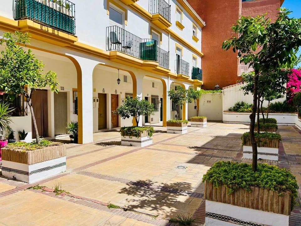 Bajondillo beach apt Apartment in Torremolinos