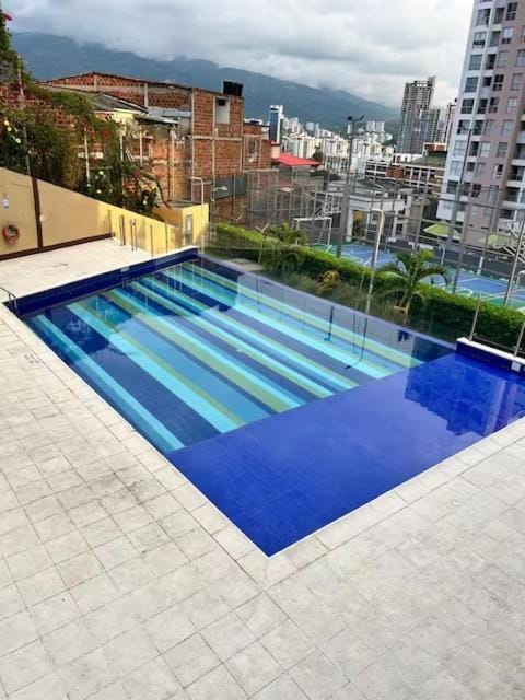 Comodo Apto de 3 Hab - Piscina y Balcón Privado Apartment in Floridablanca
