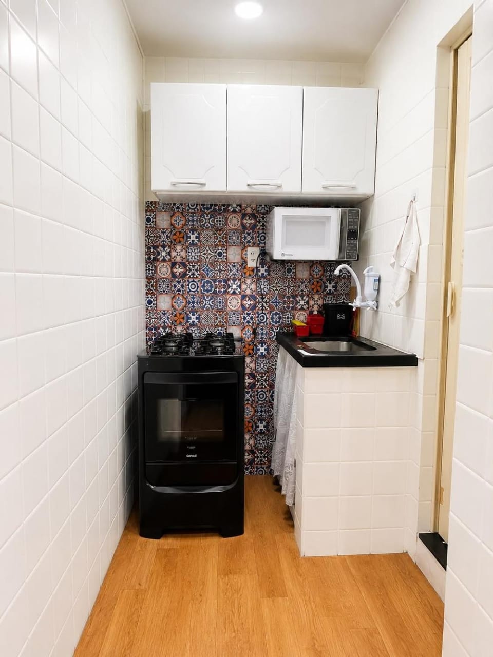 Coffee/tea facilities, Kitchen or kitchenette, oven, pet friendly, stove, toaster