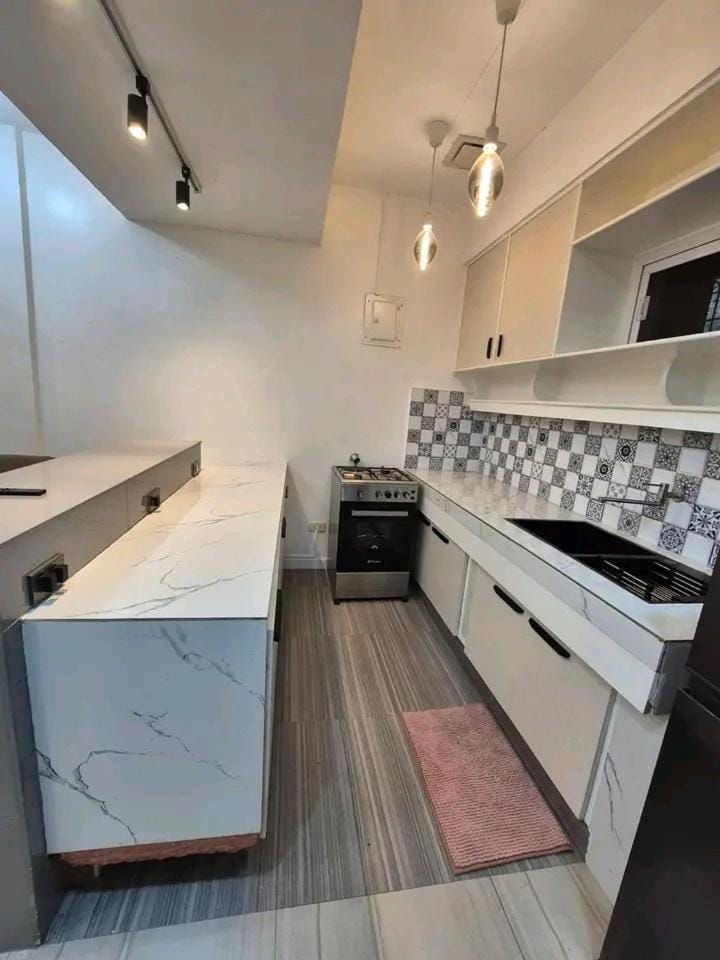 Ayesha by Duy Viet Install Apartment in Santa Rosa
