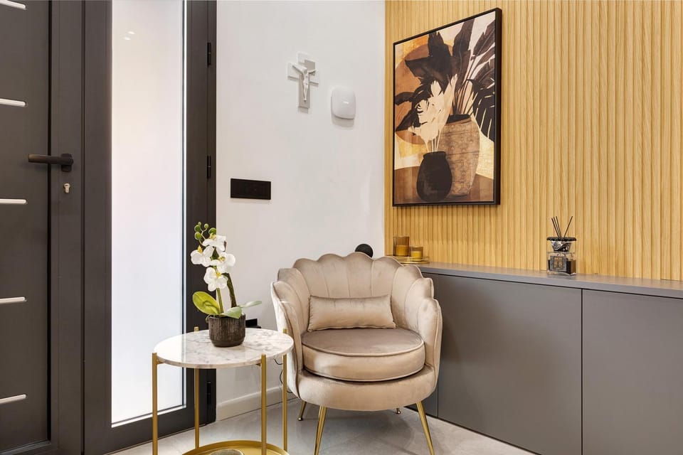 Property building, Living room