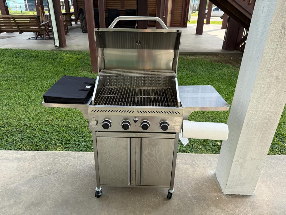 Patio, BBQ facilities, Garden, Seating area