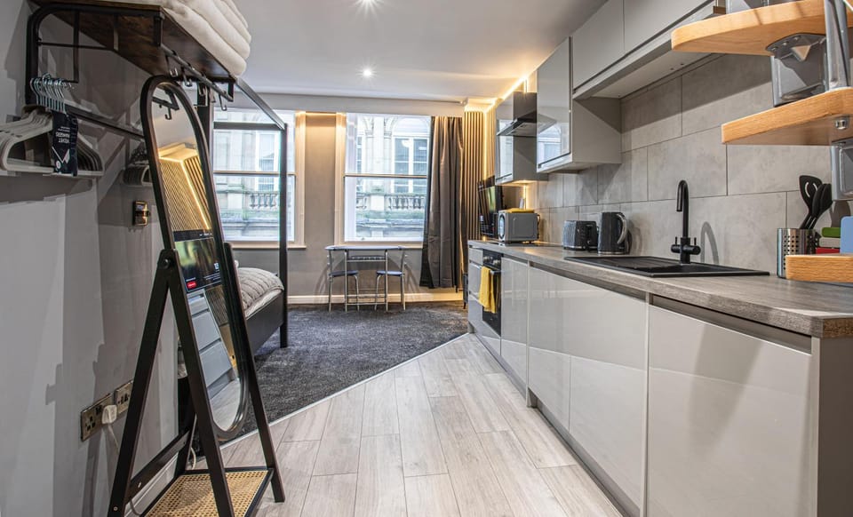 The Piece Hall Harmony Designer Studio - Superking Apartment in Calderdale