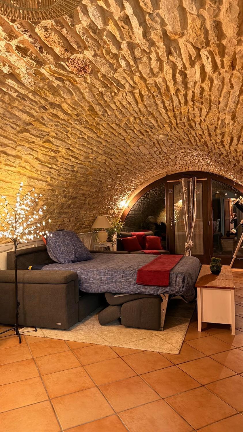 "La Voute" - Netflix WiFi - Cheminée & Jardin - Séjour en Lozère House in Occitanie