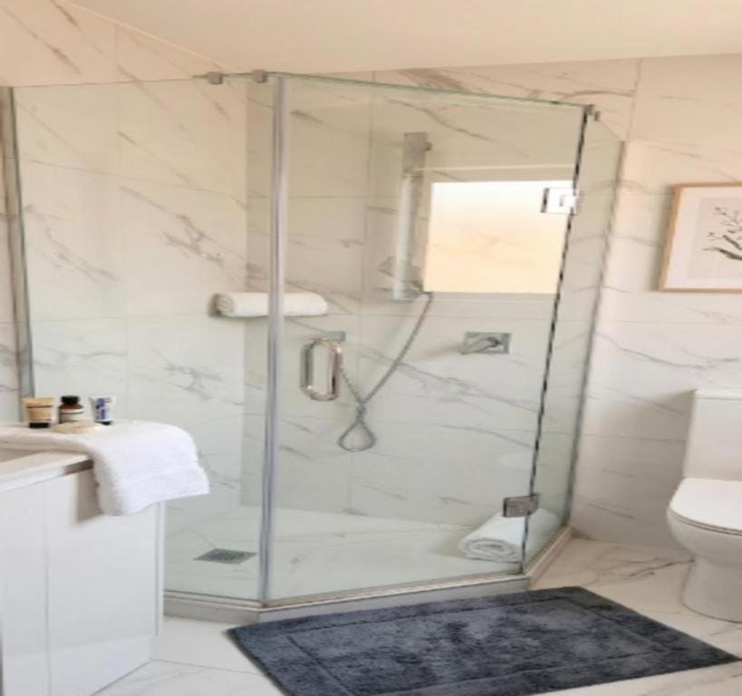 Private 1-Bedroom suite in 3 bedroom house House in Auckland