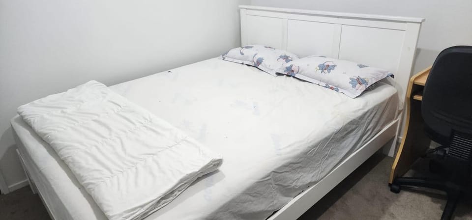 Private 1-Bedroom suite in 3 bedroom house House in Auckland