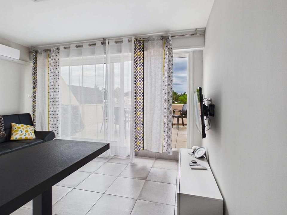 Appartement chaleureux, terrasse sud - 4 pers. - FR-1-326-882 Apartment in Marseillan