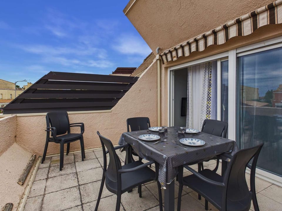 Appartement chaleureux, terrasse sud - 4 pers. - FR-1-326-882 Apartment in Marseillan