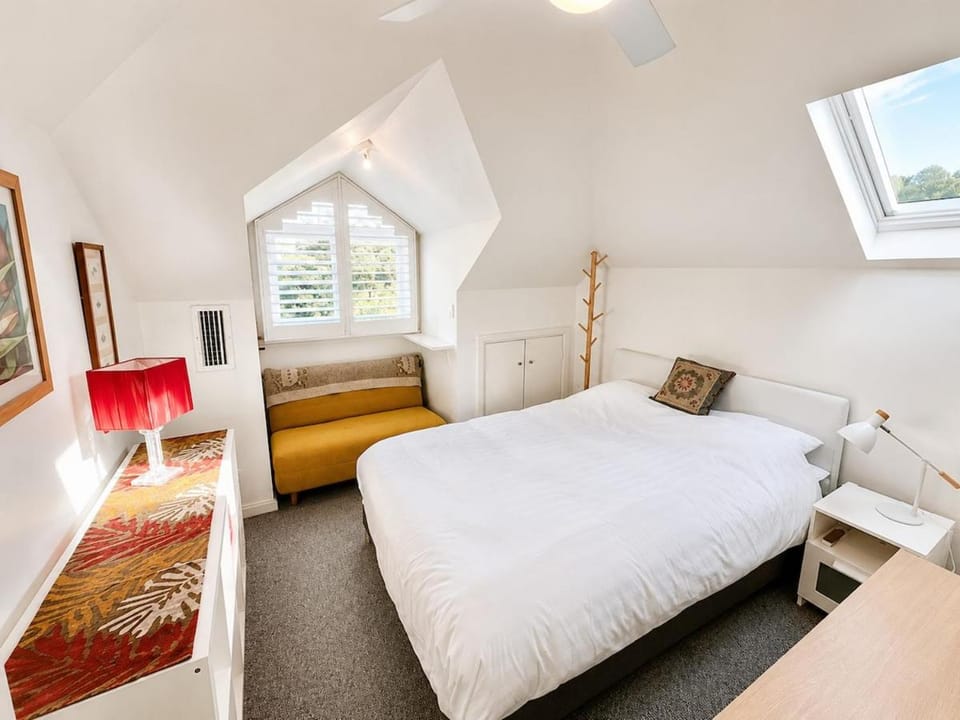 Neutral Bay Sanctuary - Sunlit Home - SPRU7 Apartment in Forsyth Park