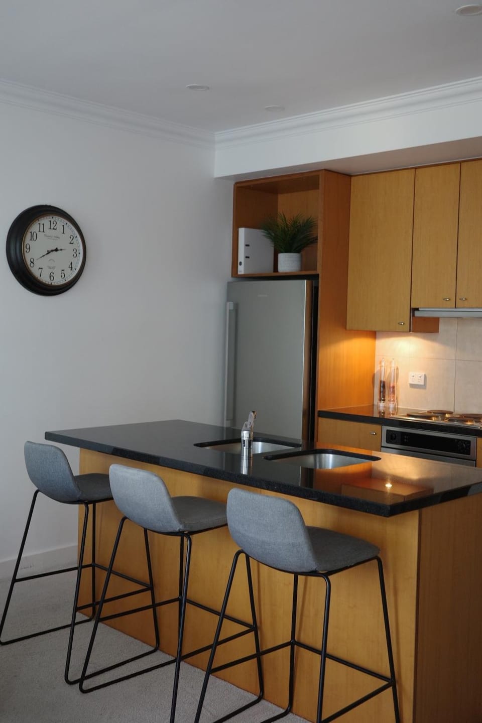 Newcastle Wharfside Retreat - City, Harbour and Beach Stay House in New South Wales