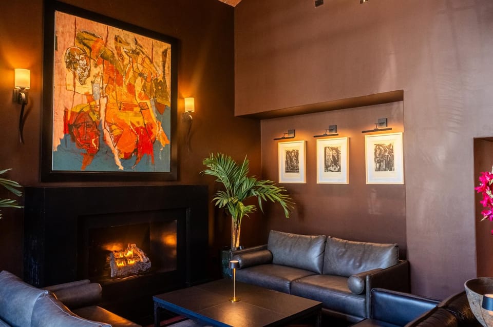 Living room, fireplace