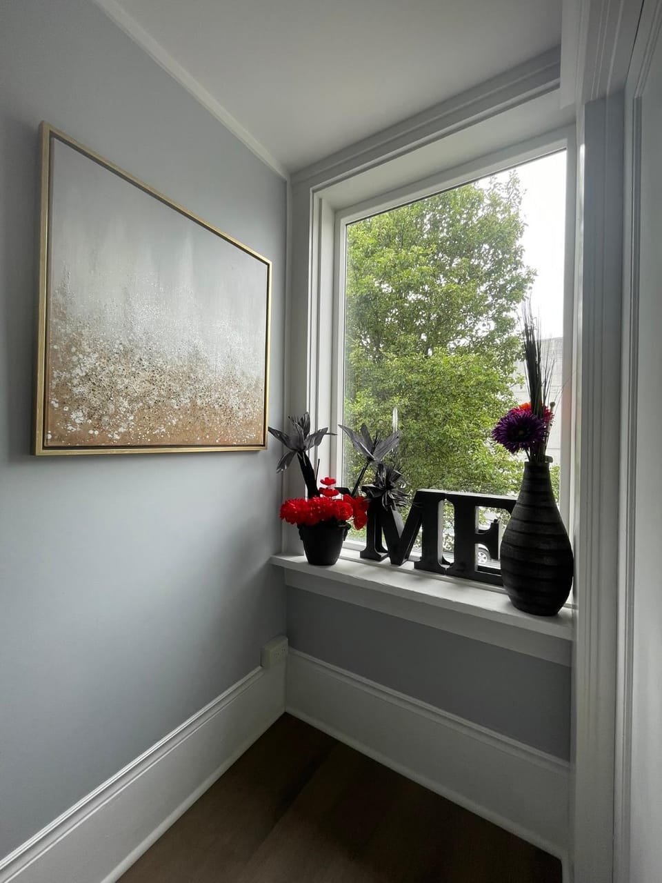 two twin beds 230sf Vacation rental in Vancouver