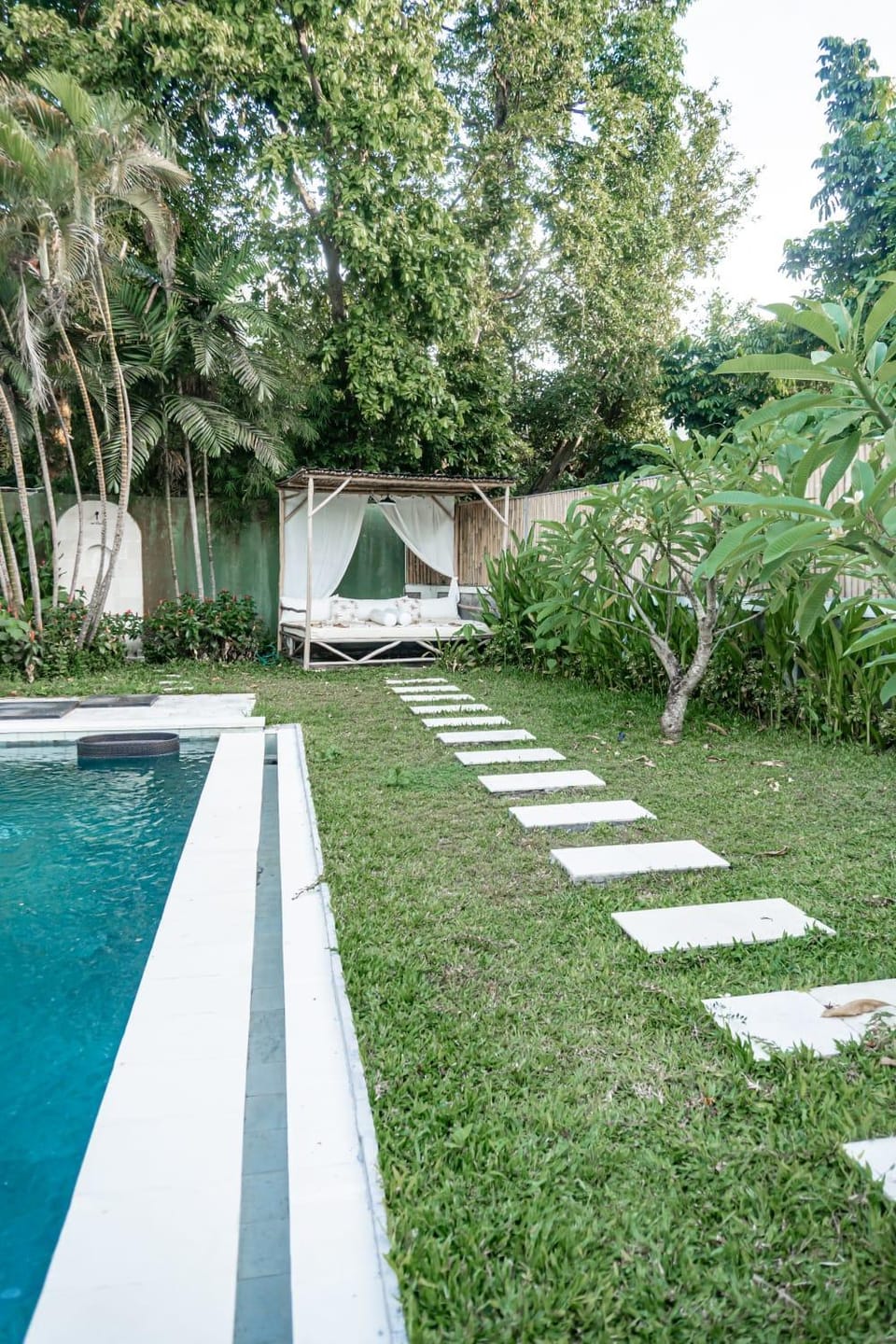 Namaste Villa by Shala Suites Pererenan Villa in North Kuta