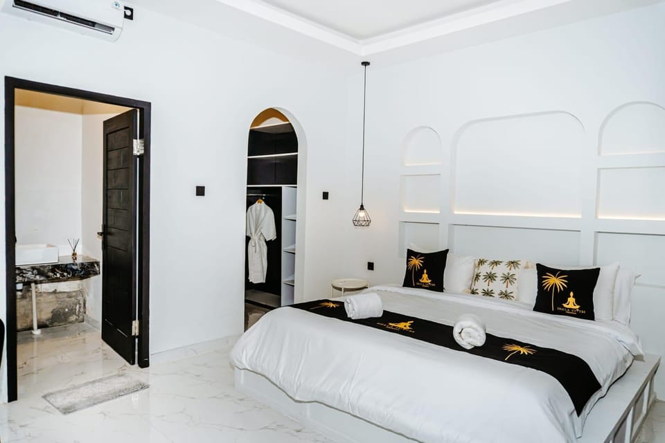 Namaste Villa by Shala Suites Pererenan Villa in North Kuta