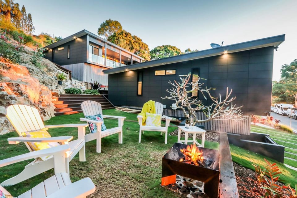 Property building, Seating area, Garden view