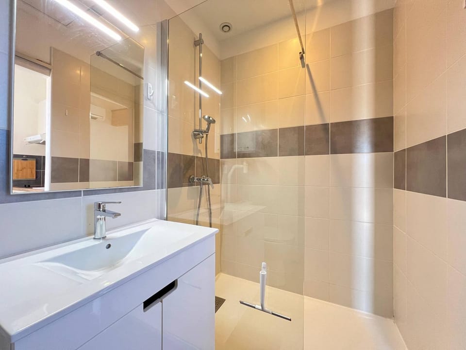 Le RN88 2p Proche Gare Clim Apartment in Toulouse