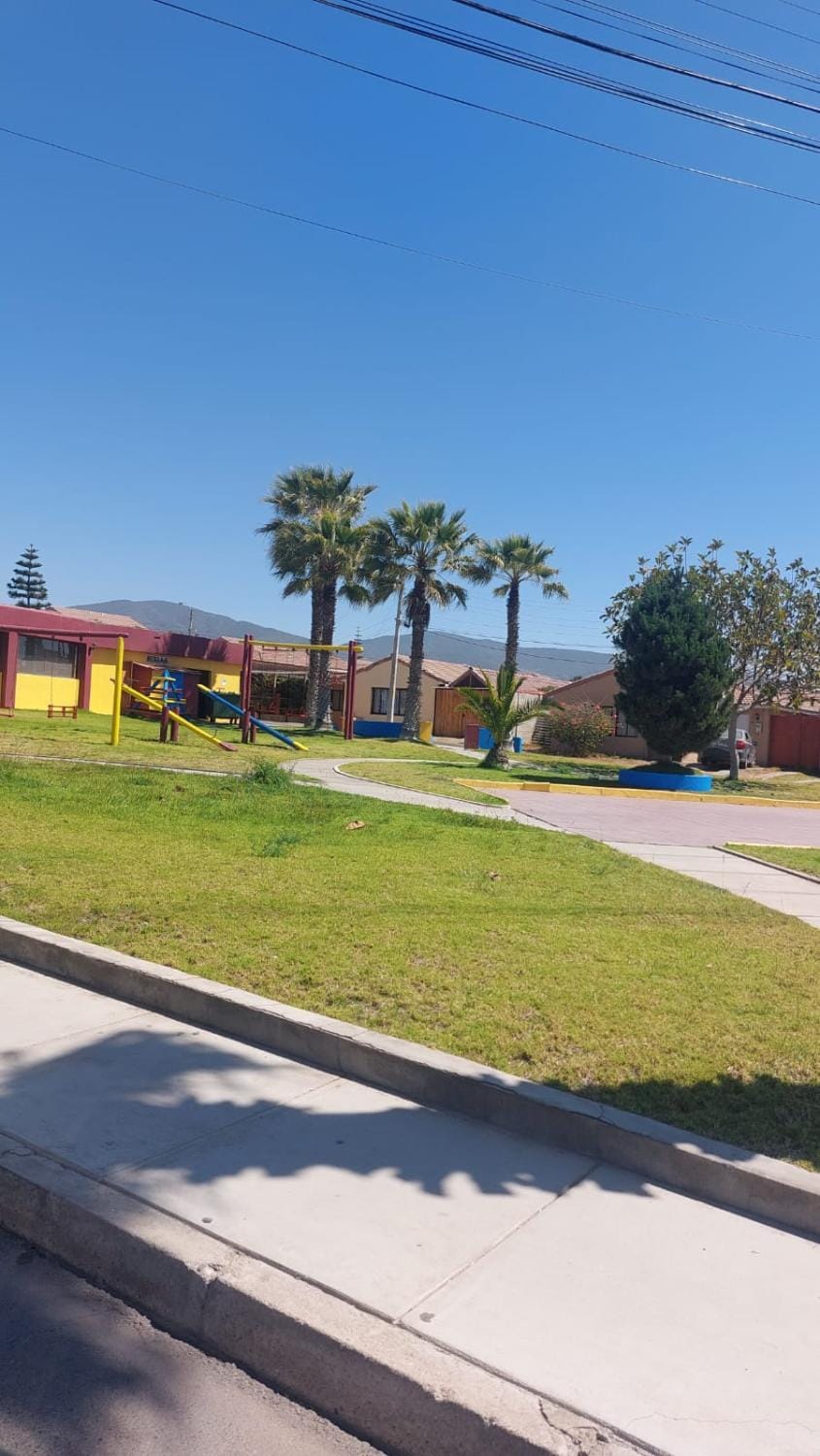 Casa en condominio seguro con piscina cerca de la playa House in Coquimbo