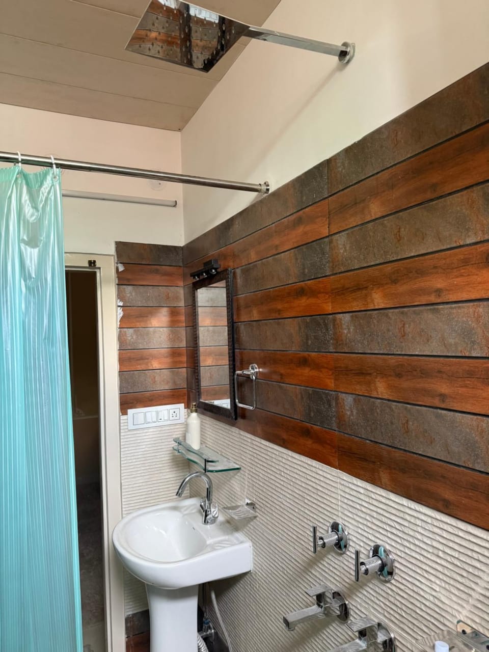 Varanya homestay Vacation rental in Himachal Pradesh