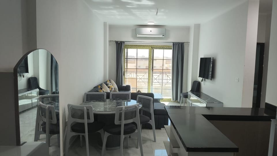 Mountain & Street View Apartment at Juliana Beach Resort Hurghada Apartment in Hurghada