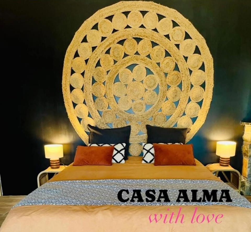 Casa Alma, Vue Cité, jacuzzi balnéo, clim, jardin, parking gratuit Apartment in Carcassonne