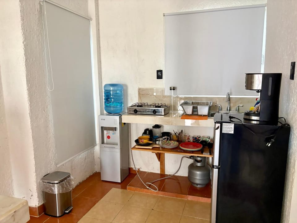 Coffee/tea facilities, Kitchen or kitchenette
