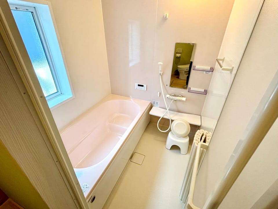 Shower, Bathroom, Bath