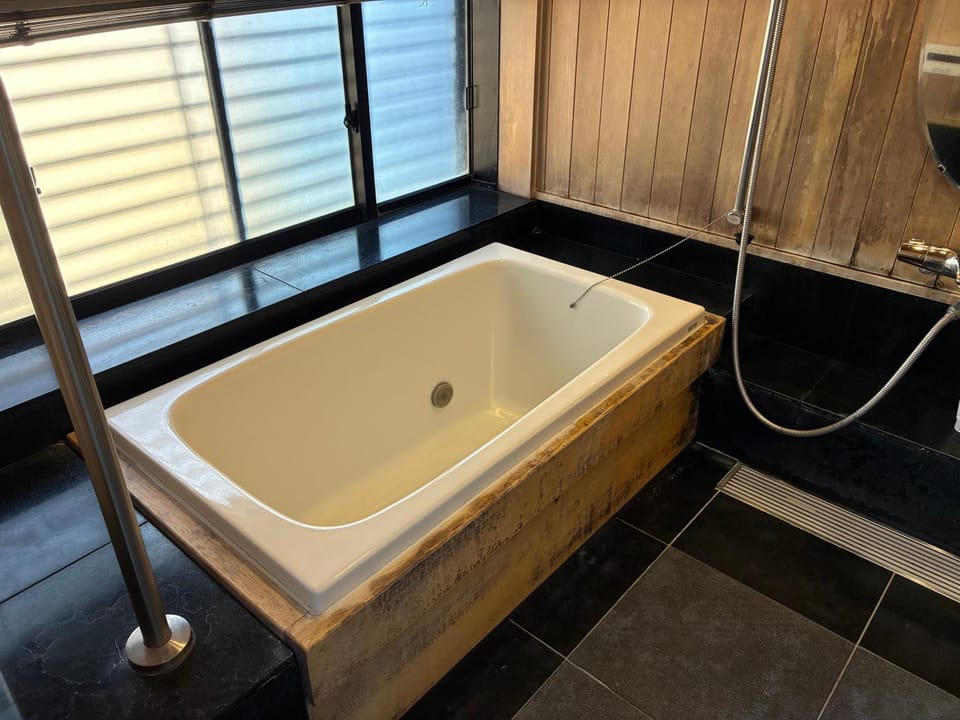 Bathroom, Bath