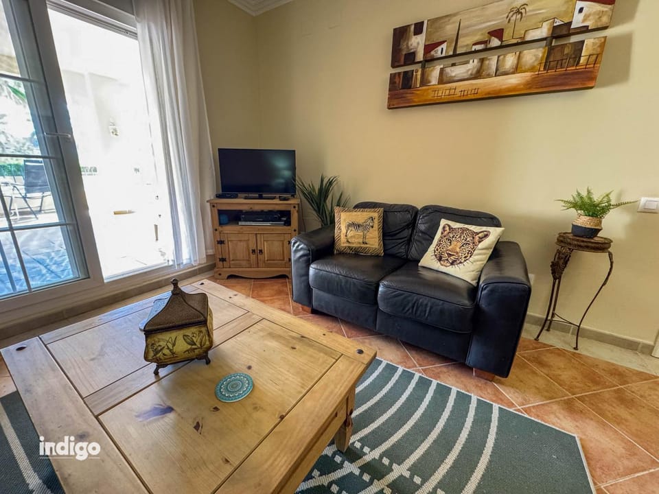 Communal lounge/ TV room, Living room