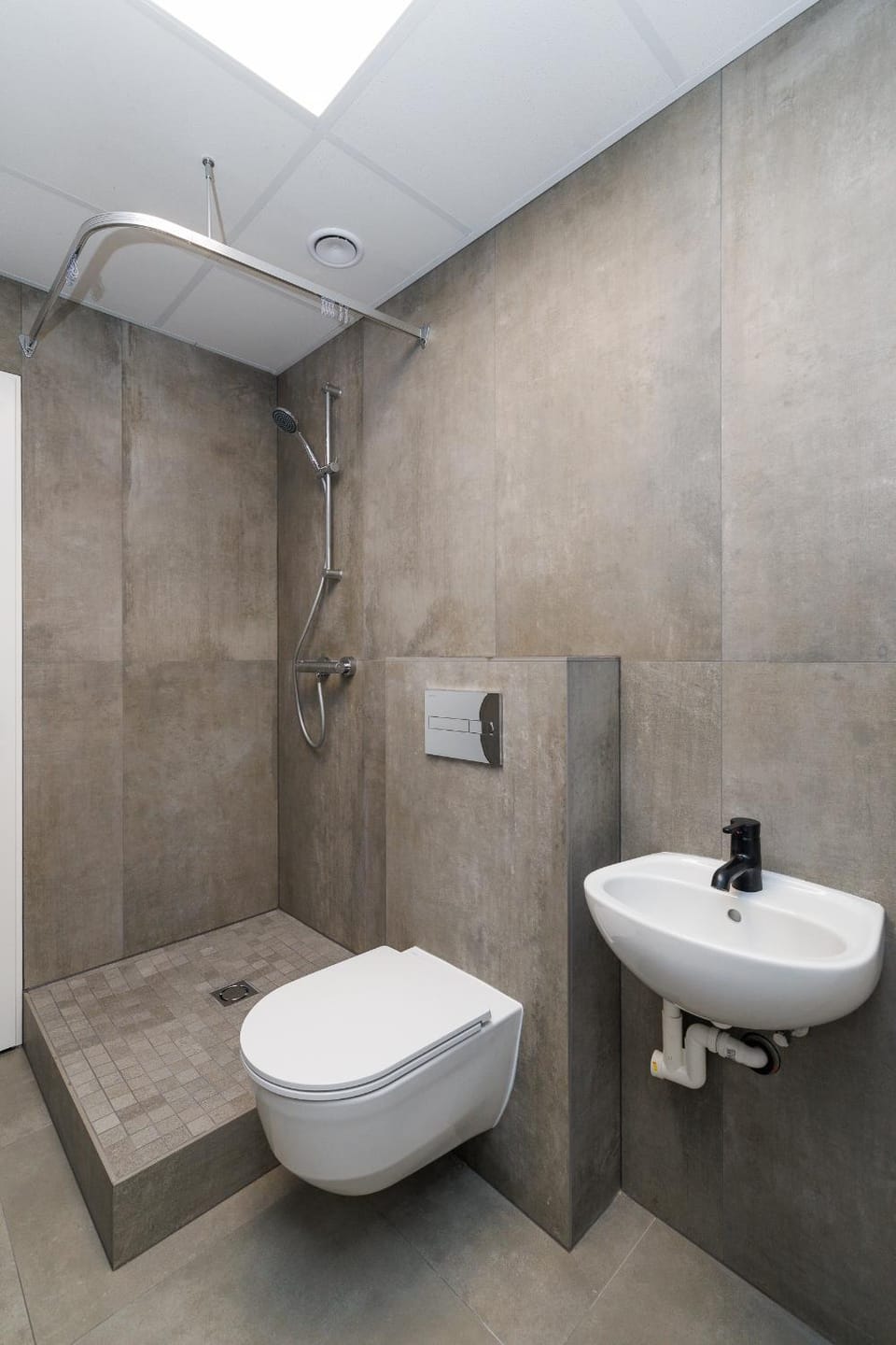 Air Kaunas apartment Bed and Breakfast in Lithuania