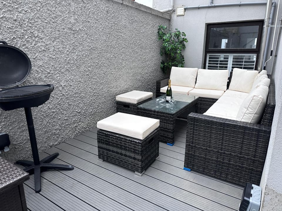 Balcony/Terrace, Balcony/Terrace