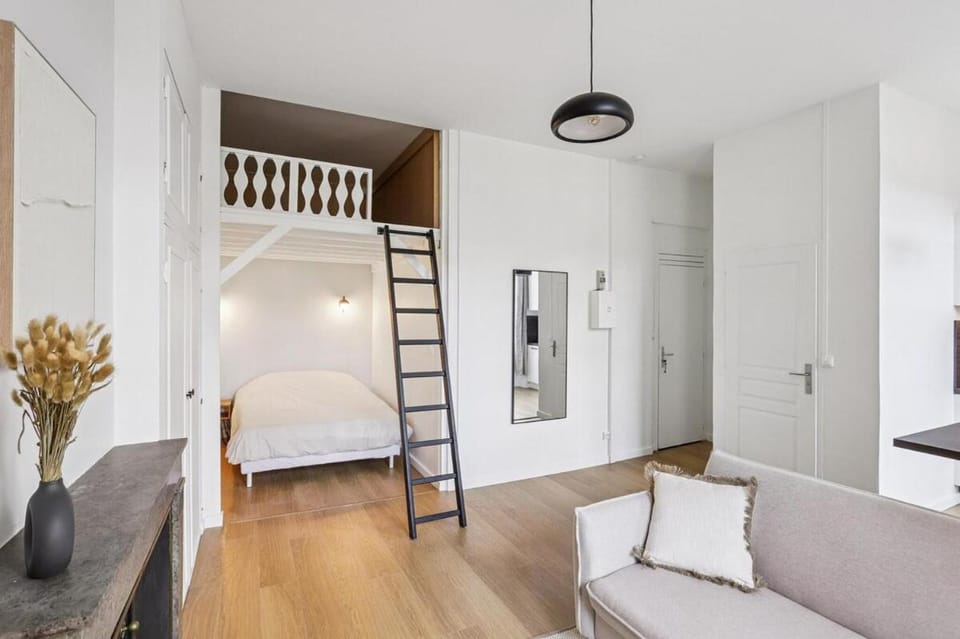 Le Cocon Perché Lyon Apartment in Villeurbanne