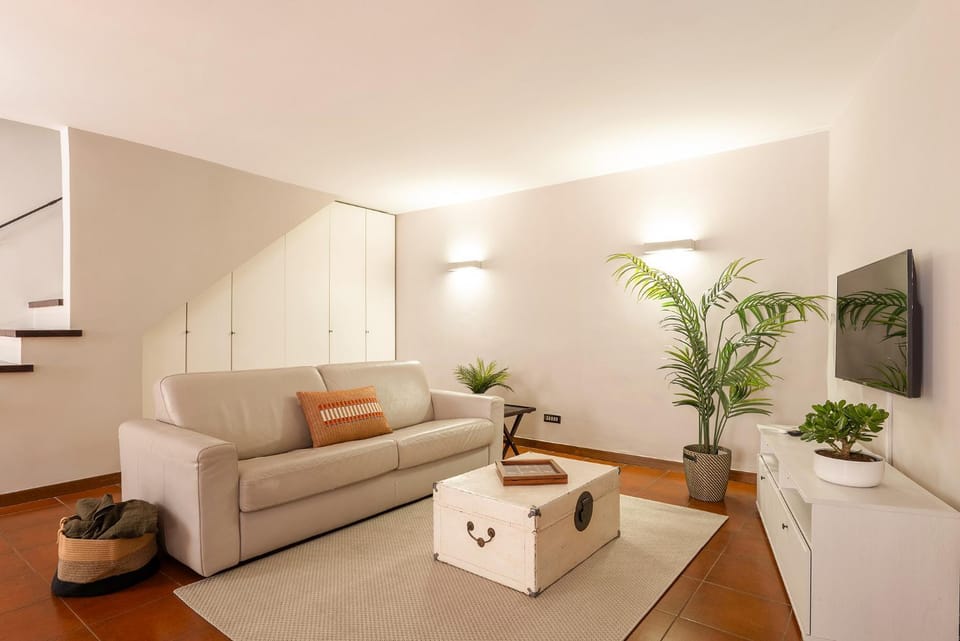 Luce in Trastevere Loft Apartment in Rome