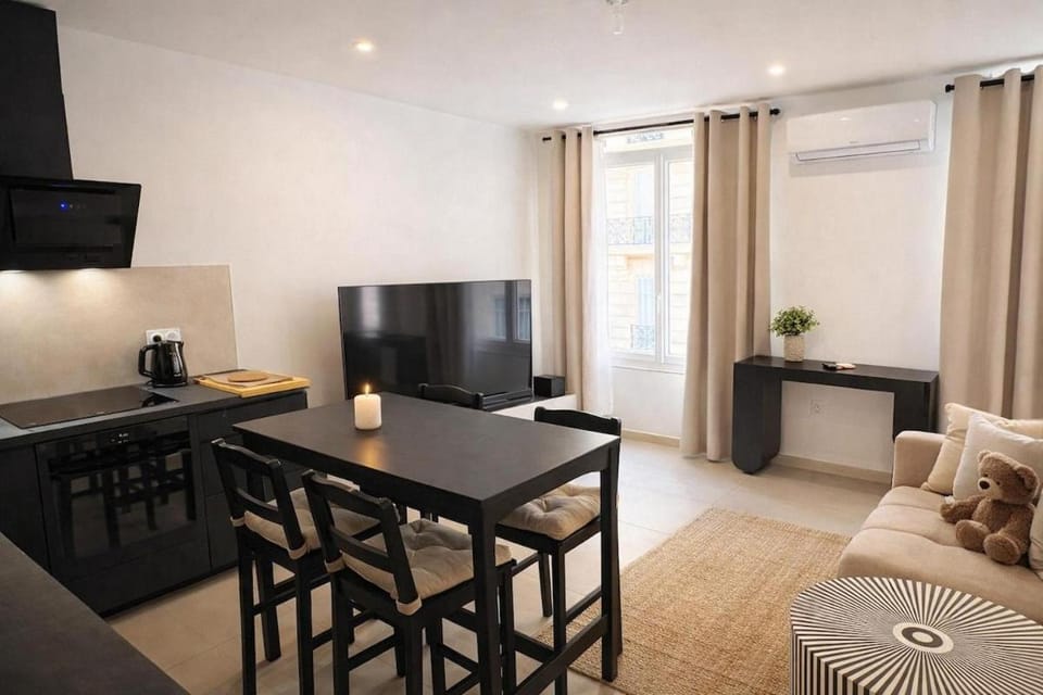 Appartement design & lumineux - cœur de Marseille Apartment in Marseille