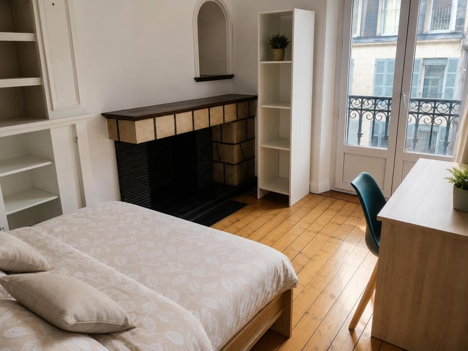 Chambre privée en colocation Centre ville Montluçon Vacation rental in Montluçon