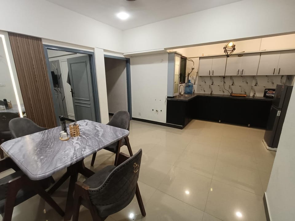 Creek walk lodges Apartment in Karachi