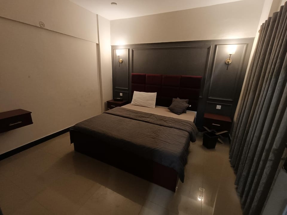 Creek walk lodges Apartment in Karachi