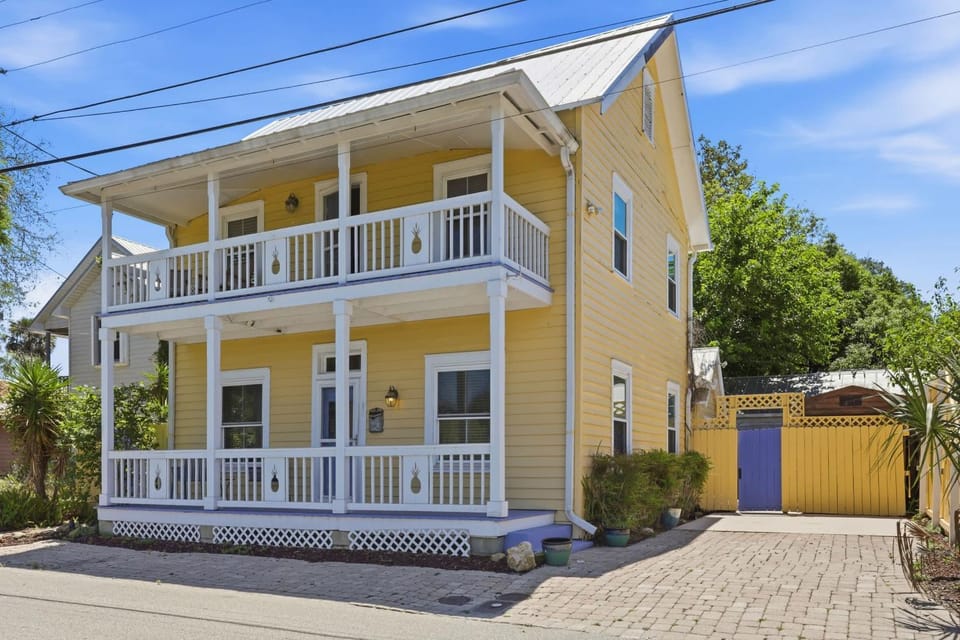 Porch on Pine Downtown House in Saint Augustine