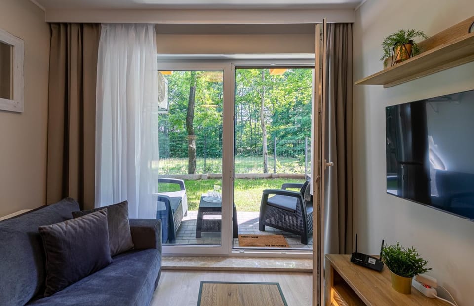 Trevilles Apartamenty Leśna Furtka- z ogródkiem i prywatnym wyjściem do lasu Apartment in Lower Silesian Voivodeship