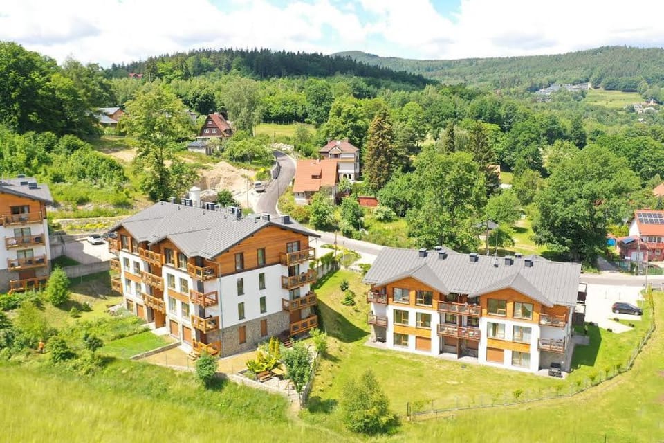 Trevilles Apartamenty Leśna Furtka- z ogródkiem i prywatnym wyjściem do lasu Apartment in Lower Silesian Voivodeship