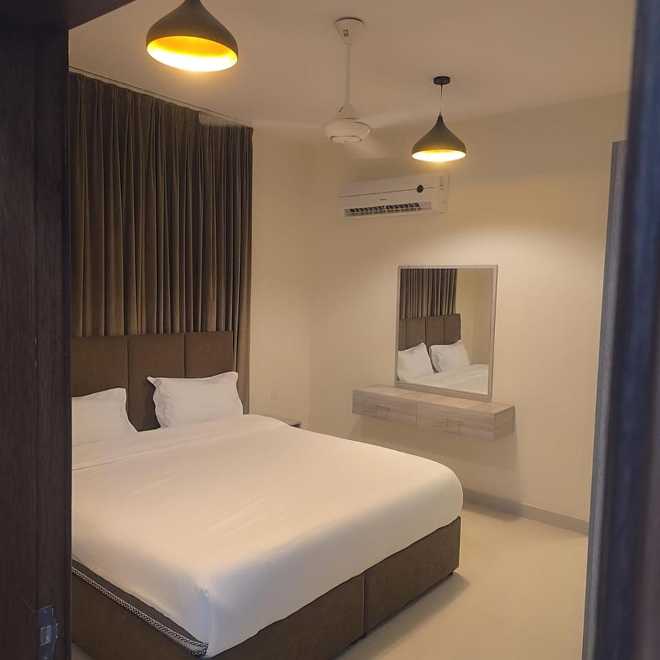 Golden Seasons Rose Apartment hotel in Oman